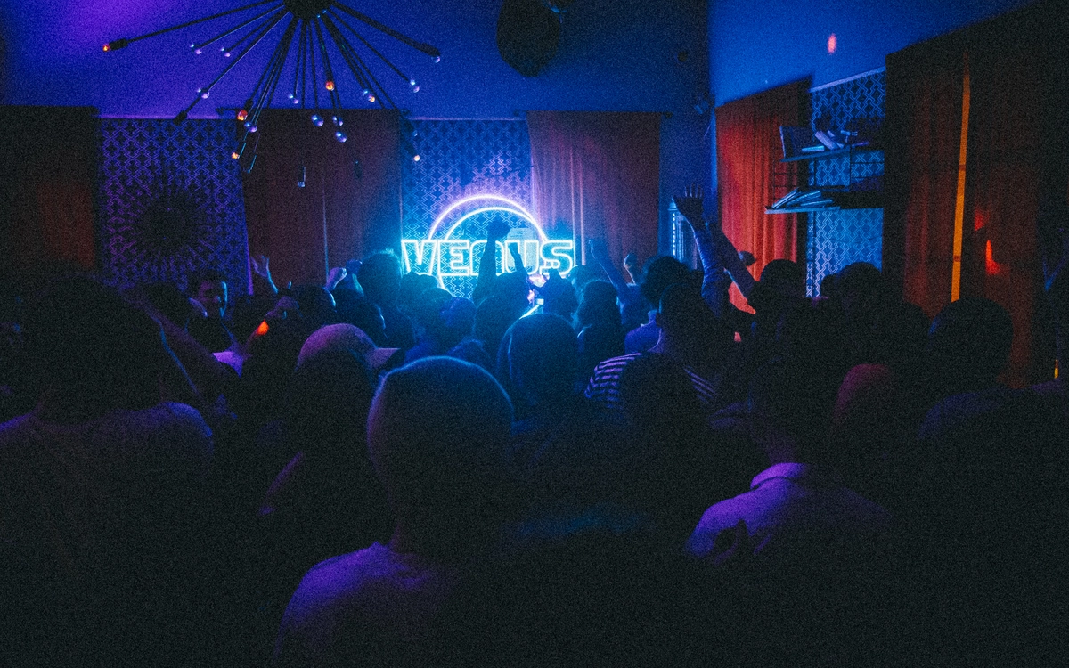 Rex Club x Venus Club 5 Années Lumières : Calling Marian (Live) & More