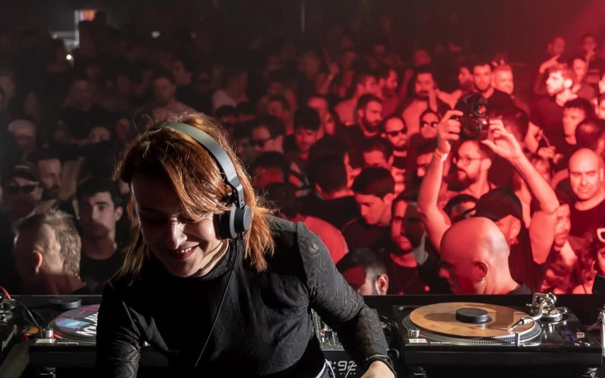 Soirée techno vinyle à Paris : Anika Kunst invitée par Dismal au Badaboum